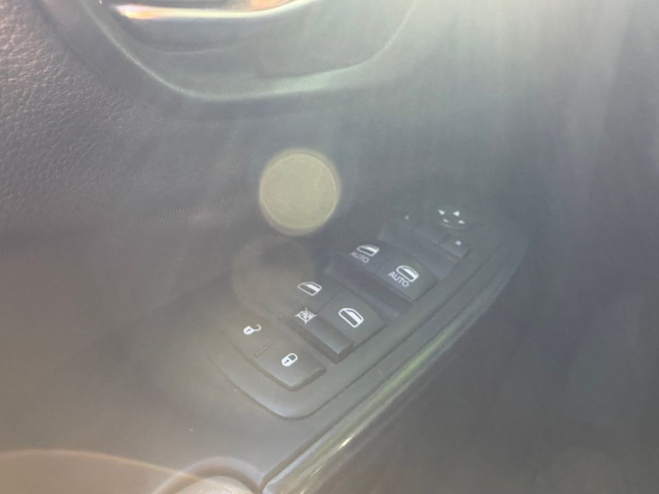 Jeep Cherokee 2015 - Image 14