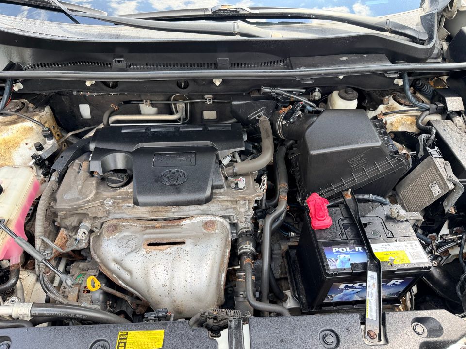 Toyota RAV4 2013 - Image 19